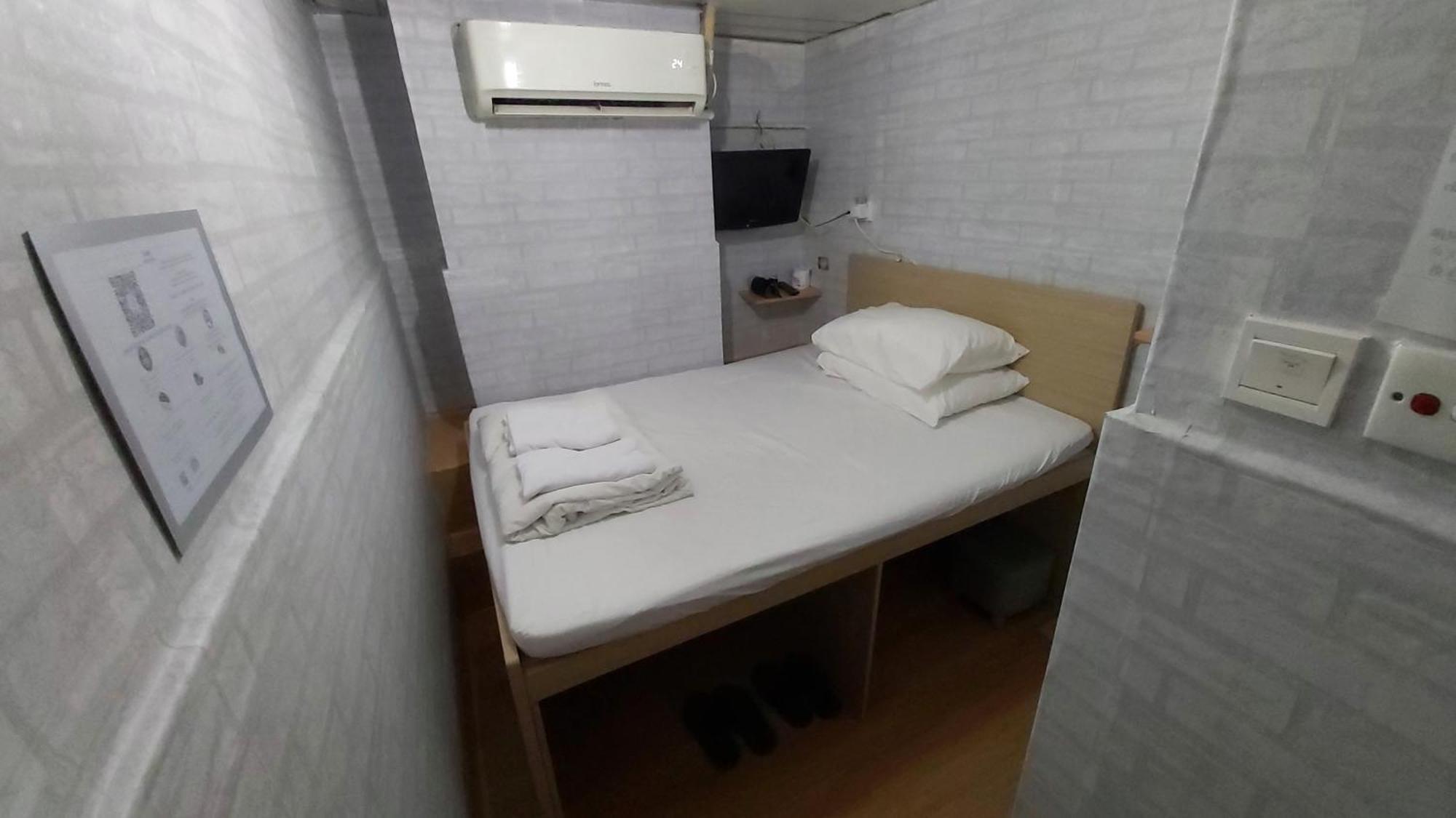 Cozy Inn Jordan Station Hong Kong Exterior foto