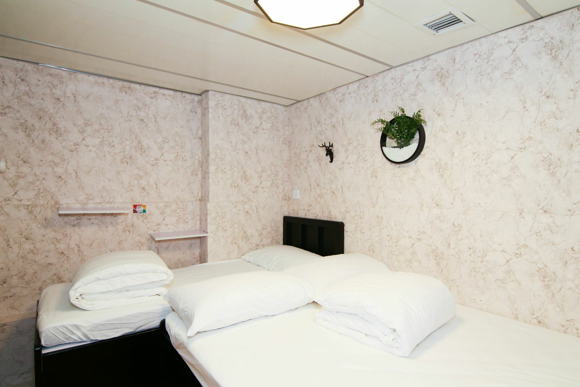 Cozy Inn Jordan Station Hong Kong Exterior foto