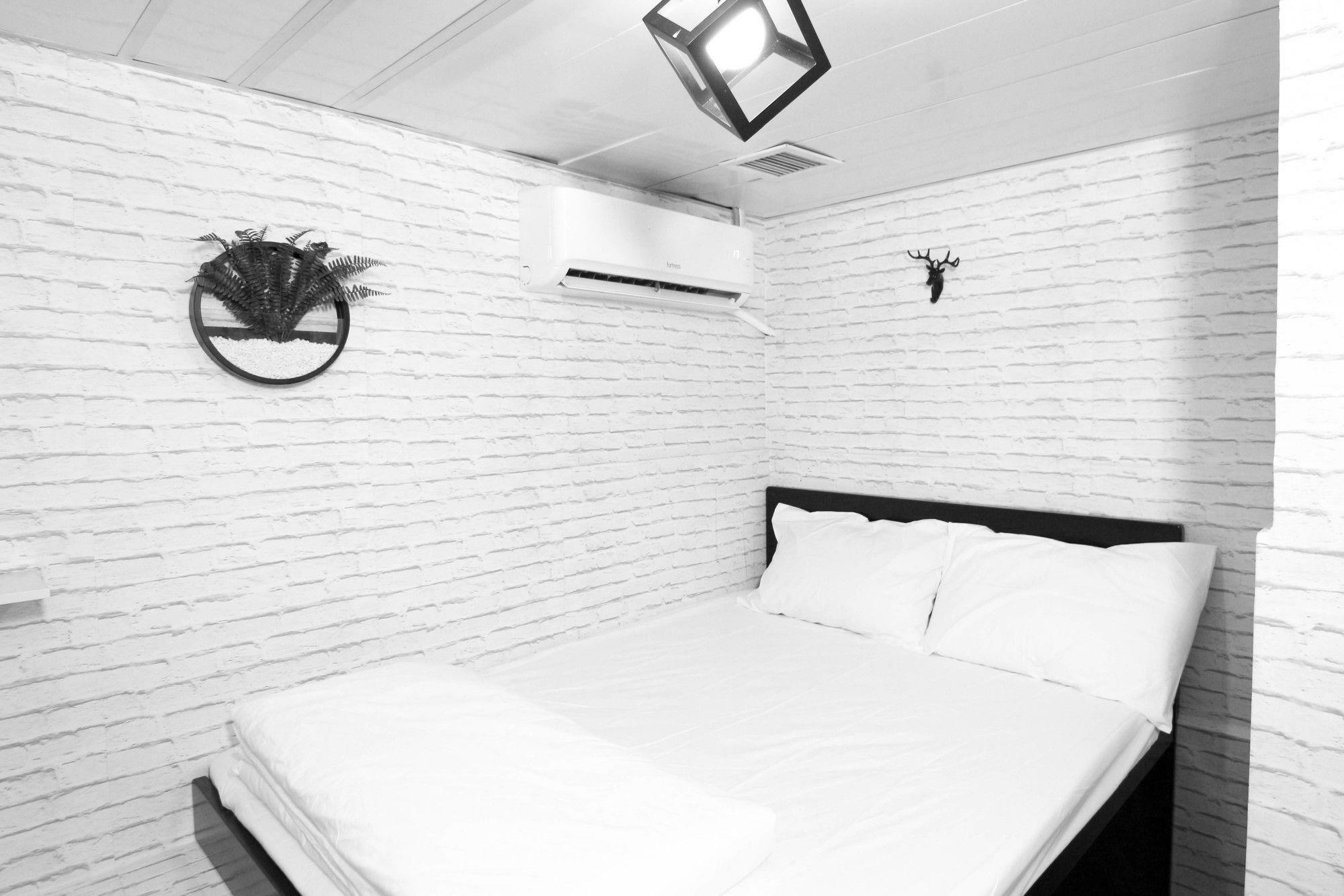 Cozy Inn Jordan Station Hong Kong Exterior foto
